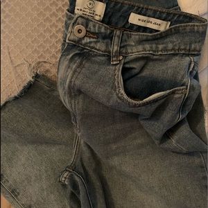 Cotton on 90’s style wide leg jeans spring20’